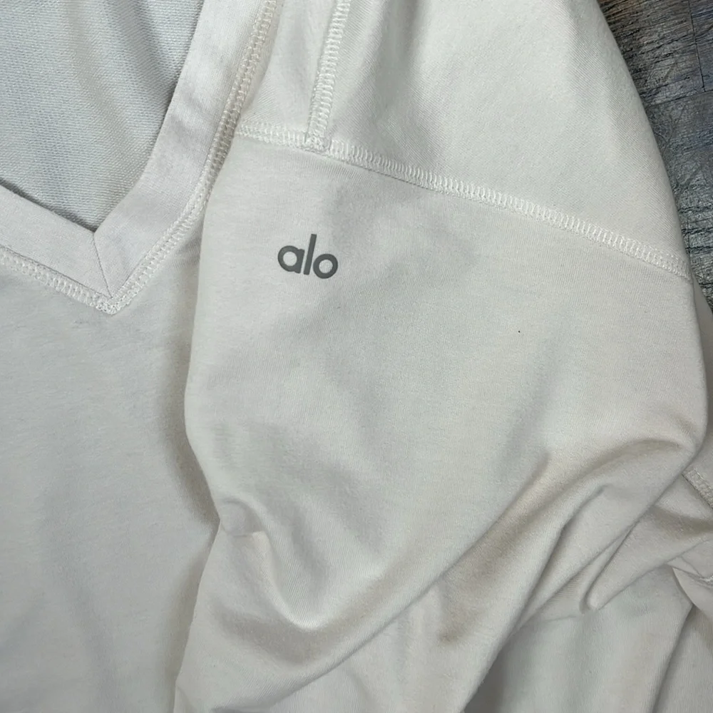 Alo Yoga Sweatshirt Size Small